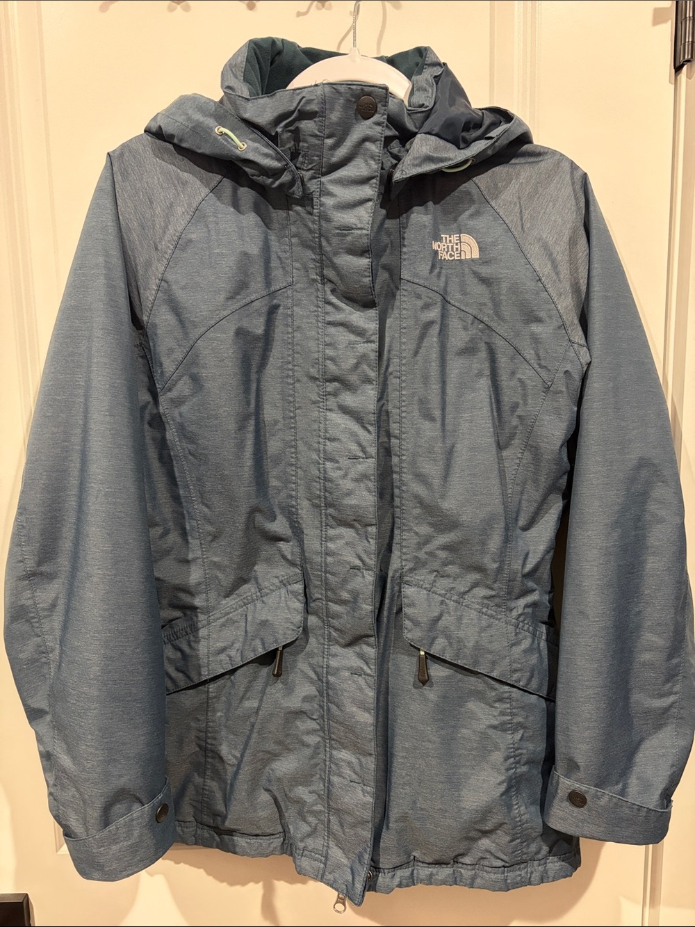 The North Face Women's Slate Blue Hooded Ski Jacket